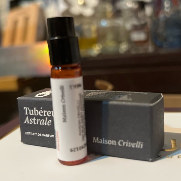 MAISON CRIVELLI- TUBÉREUSE ASTRALE 2ML EXCLSVE HIGH DEMAND RARELY AVAILABLE - Picture 3 of 4